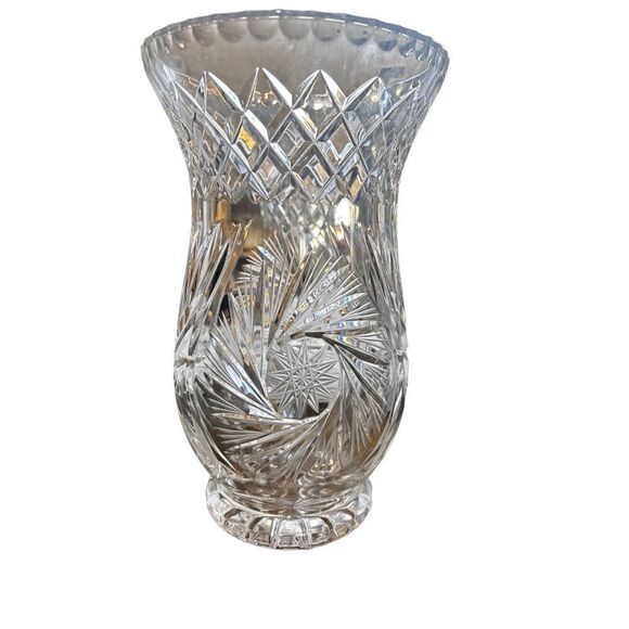 Vintage Crystal vase sunburst design - Picture 6 of 16